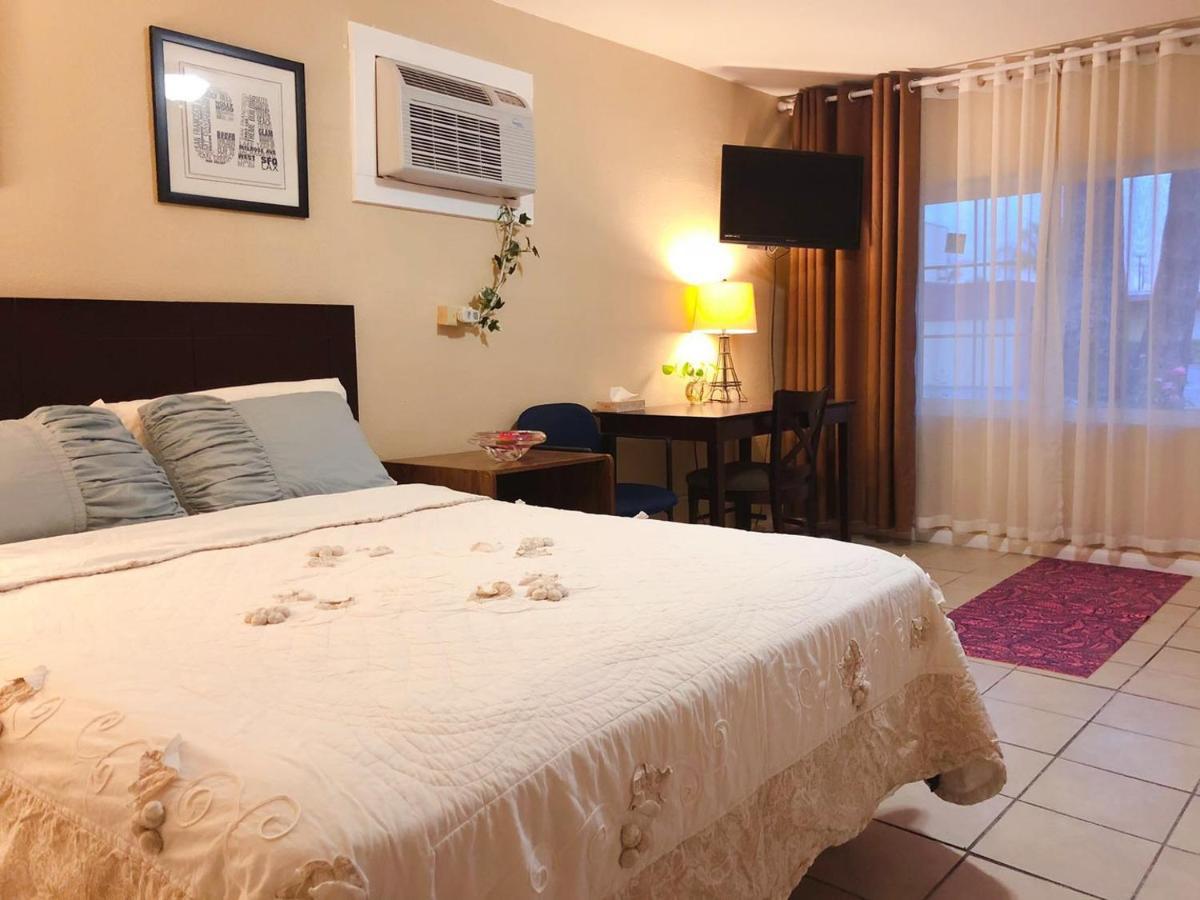 هيميت Royal Inn And Suites المظهر الخارجي الصورة