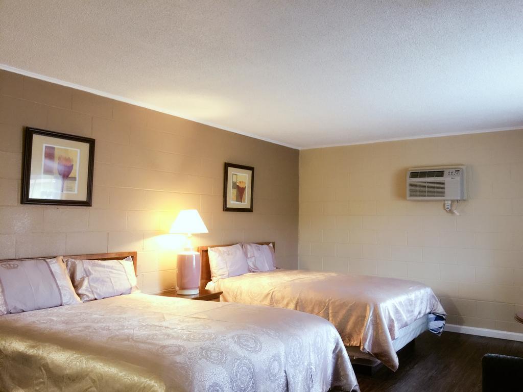 هيميت Royal Inn And Suites المظهر الخارجي الصورة