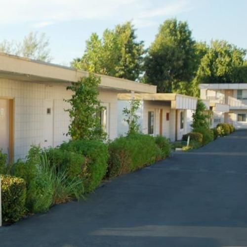هيميت Royal Inn And Suites المظهر الخارجي الصورة