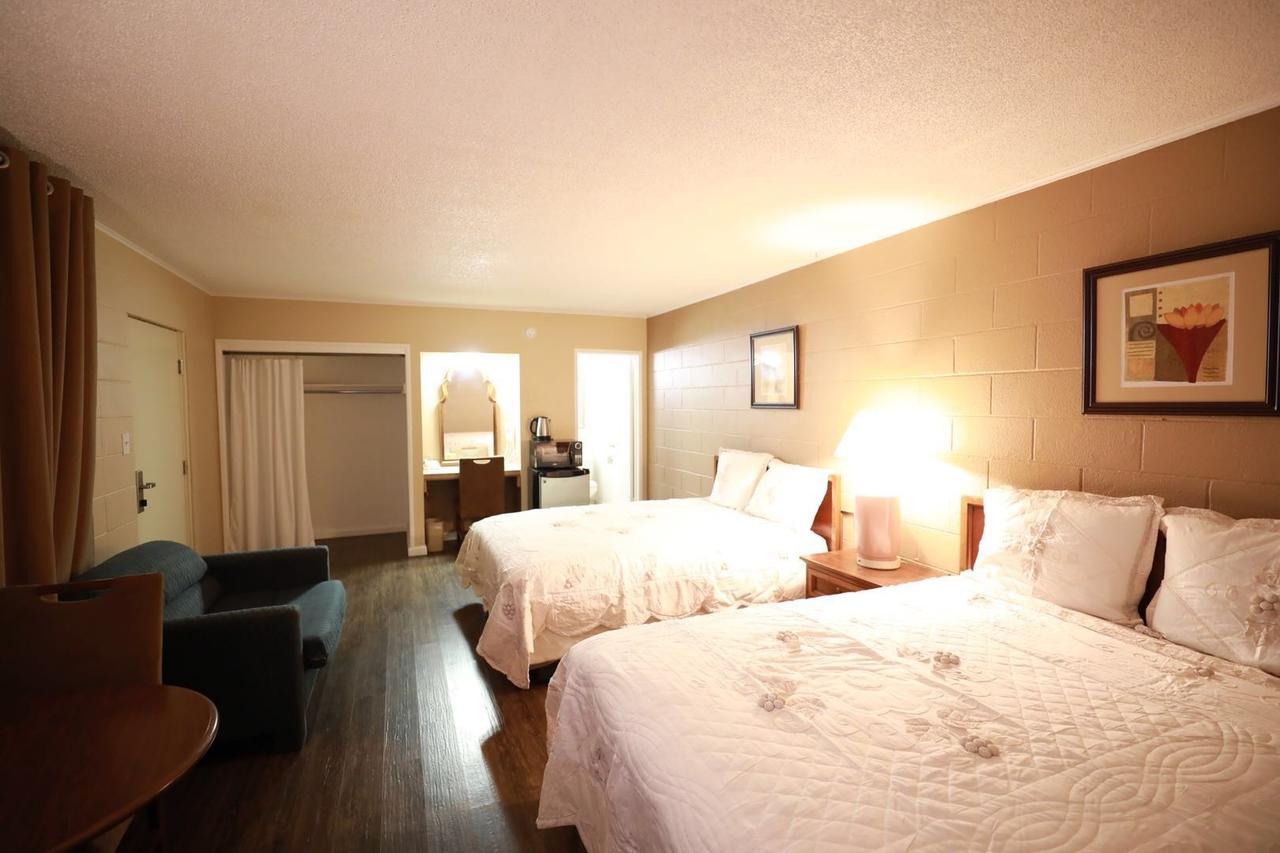 هيميت Royal Inn And Suites المظهر الخارجي الصورة