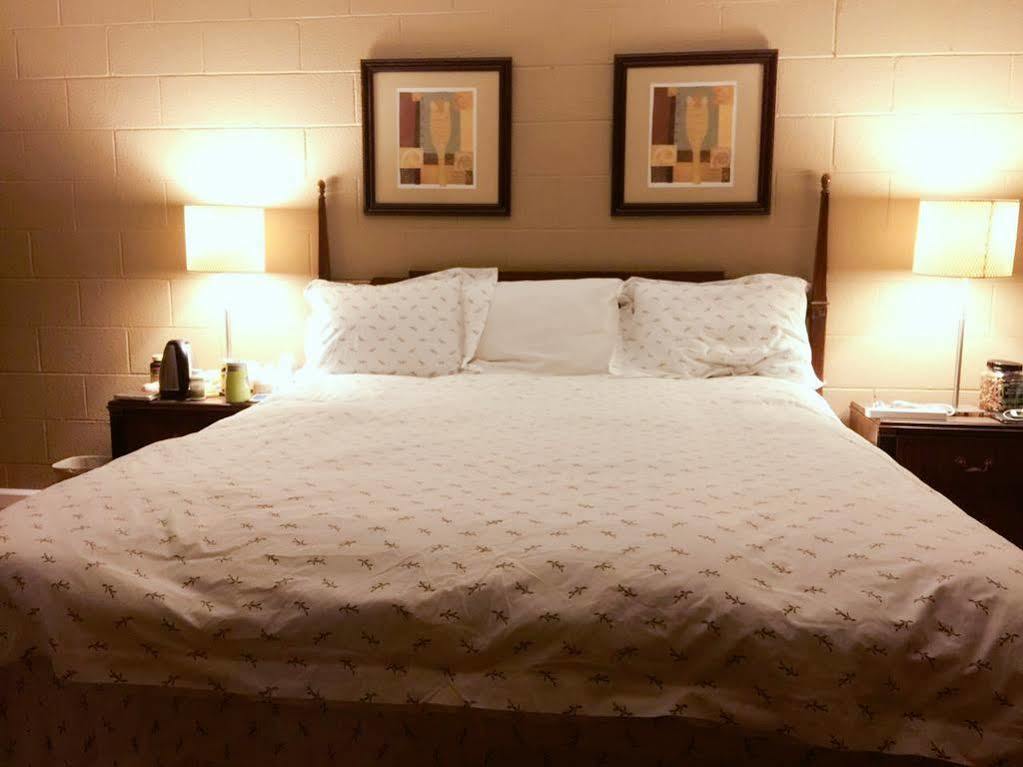 هيميت Royal Inn And Suites المظهر الخارجي الصورة